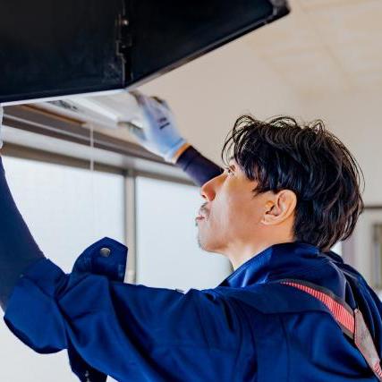 現地確認をするスタッフ